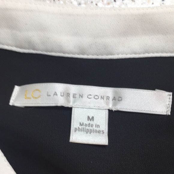LC Lauren Conrad Woman’s Top Size M - Picture 4 of 5